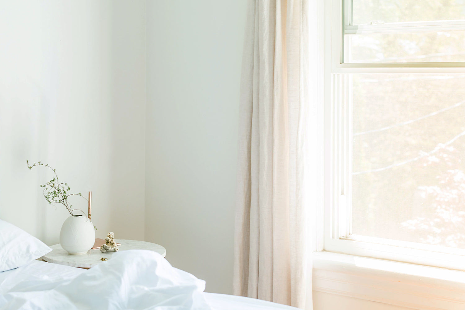 Slapen op zijn Scandinavisch! De voordelen van een koude slaapkamer.