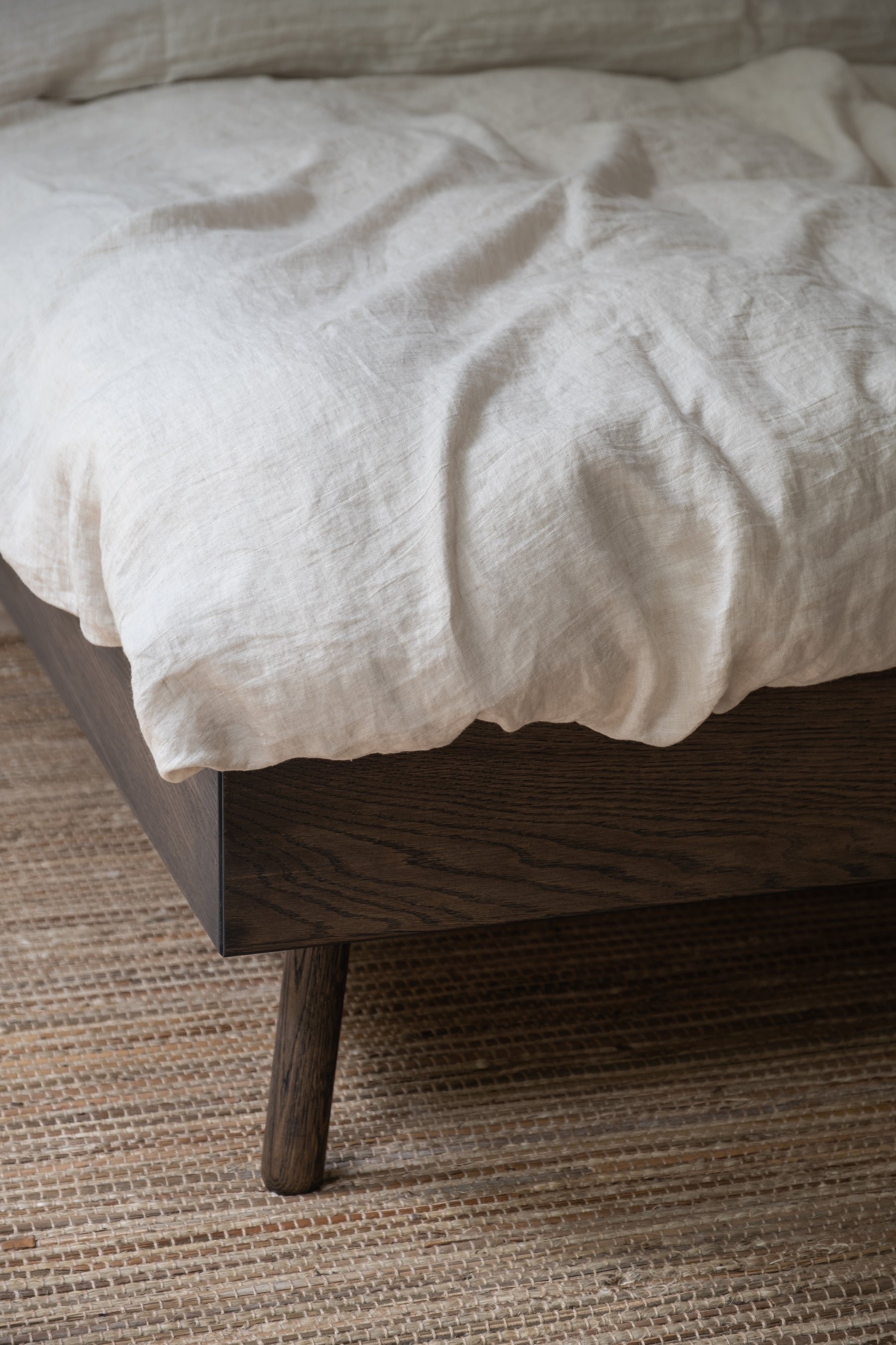 Basket bed donker eiken
