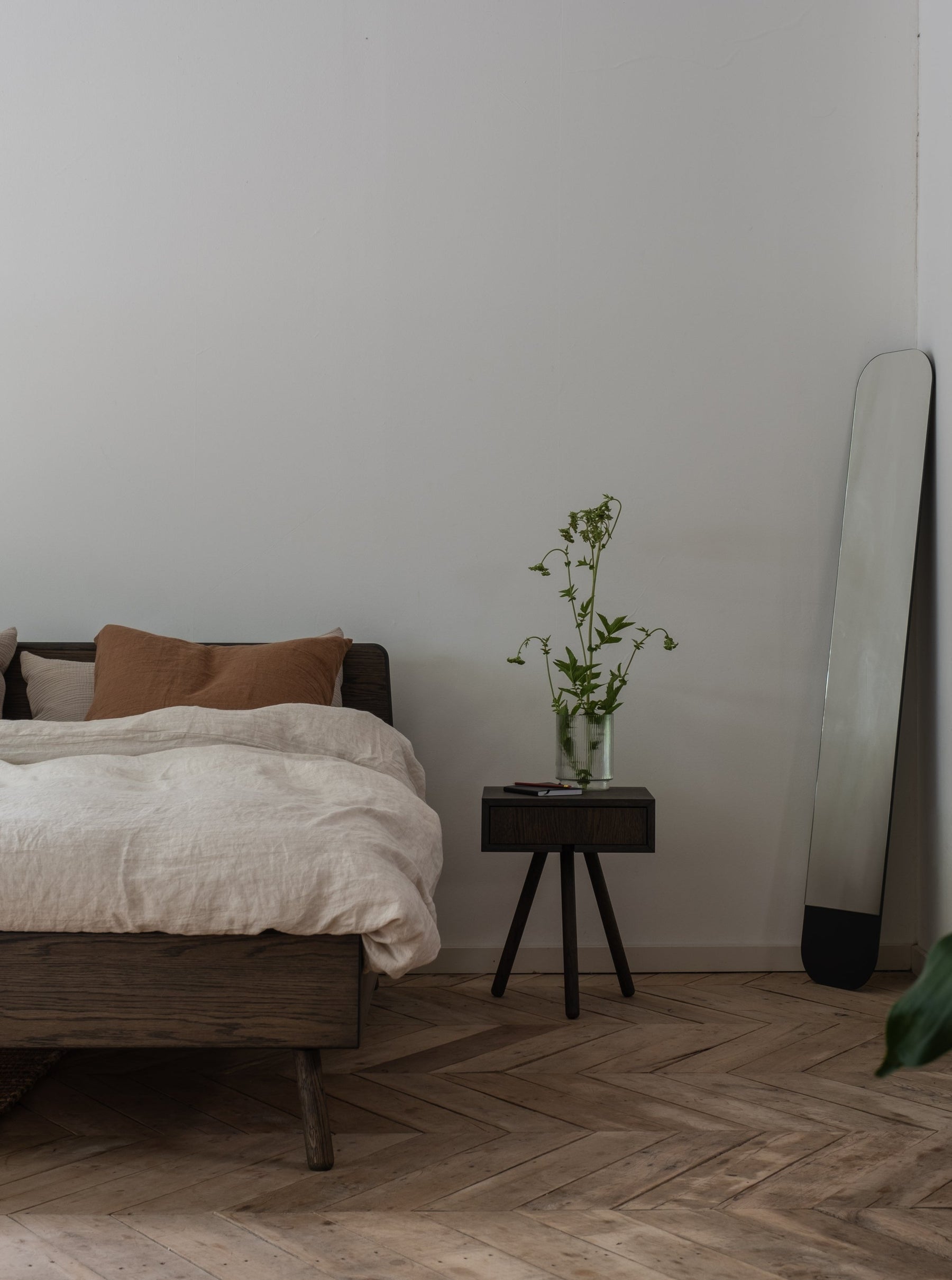 Basket bed donker eiken
