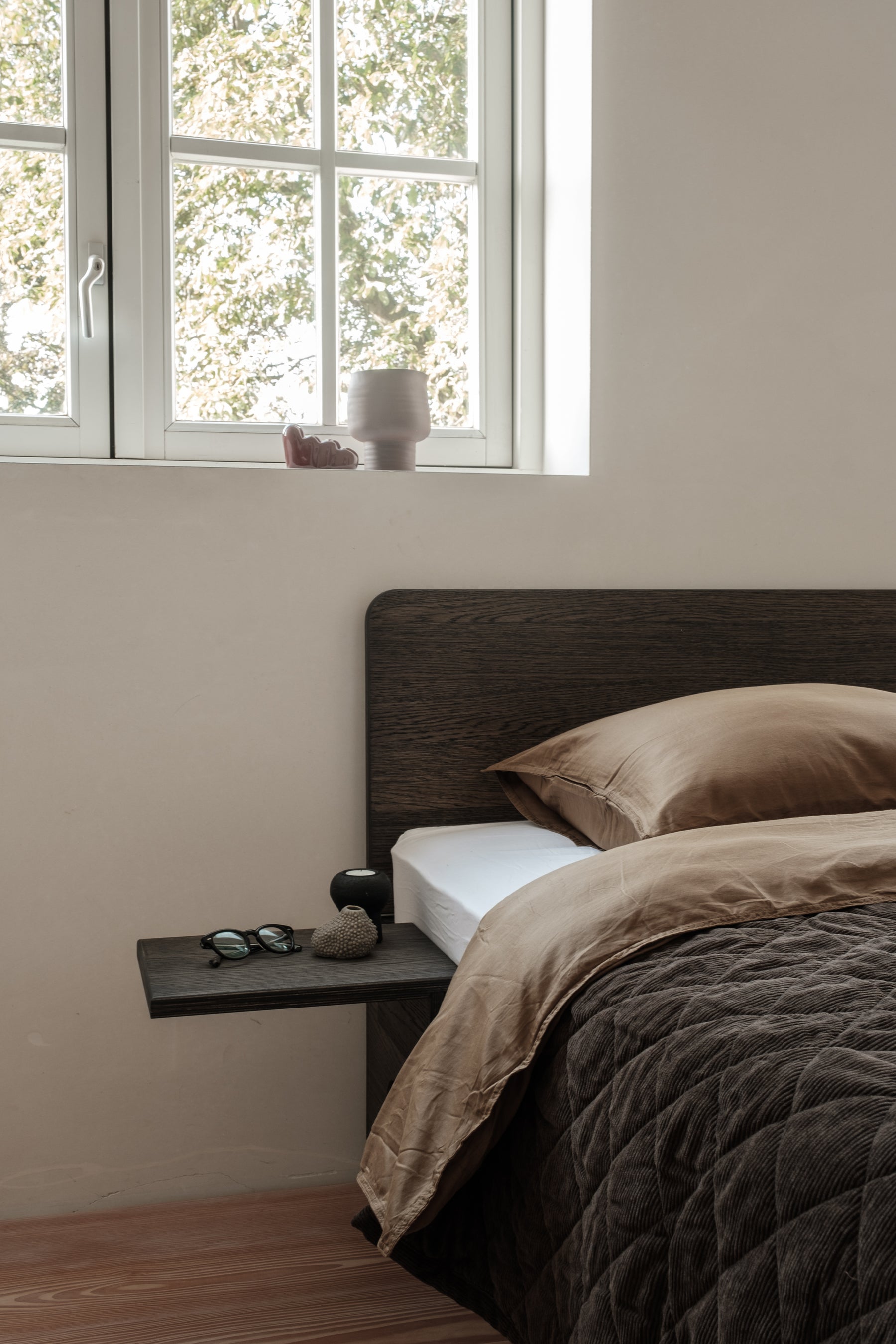 Pure bed donker eiken