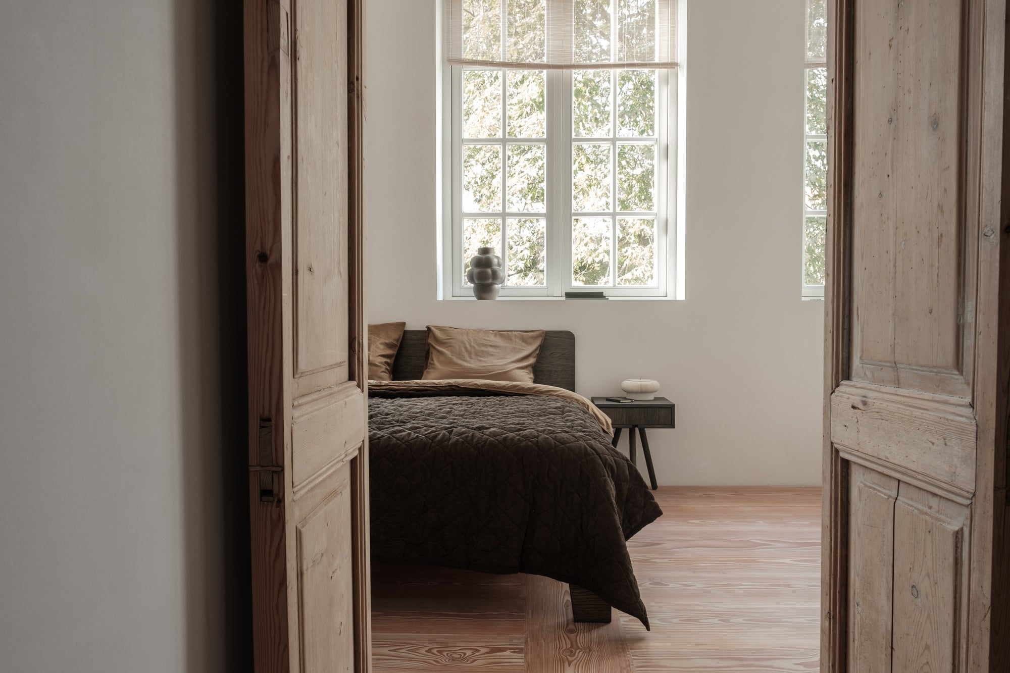 Scandinavische lifestyle - Zo maak je van je slaapkamer een minimalistische rustplek