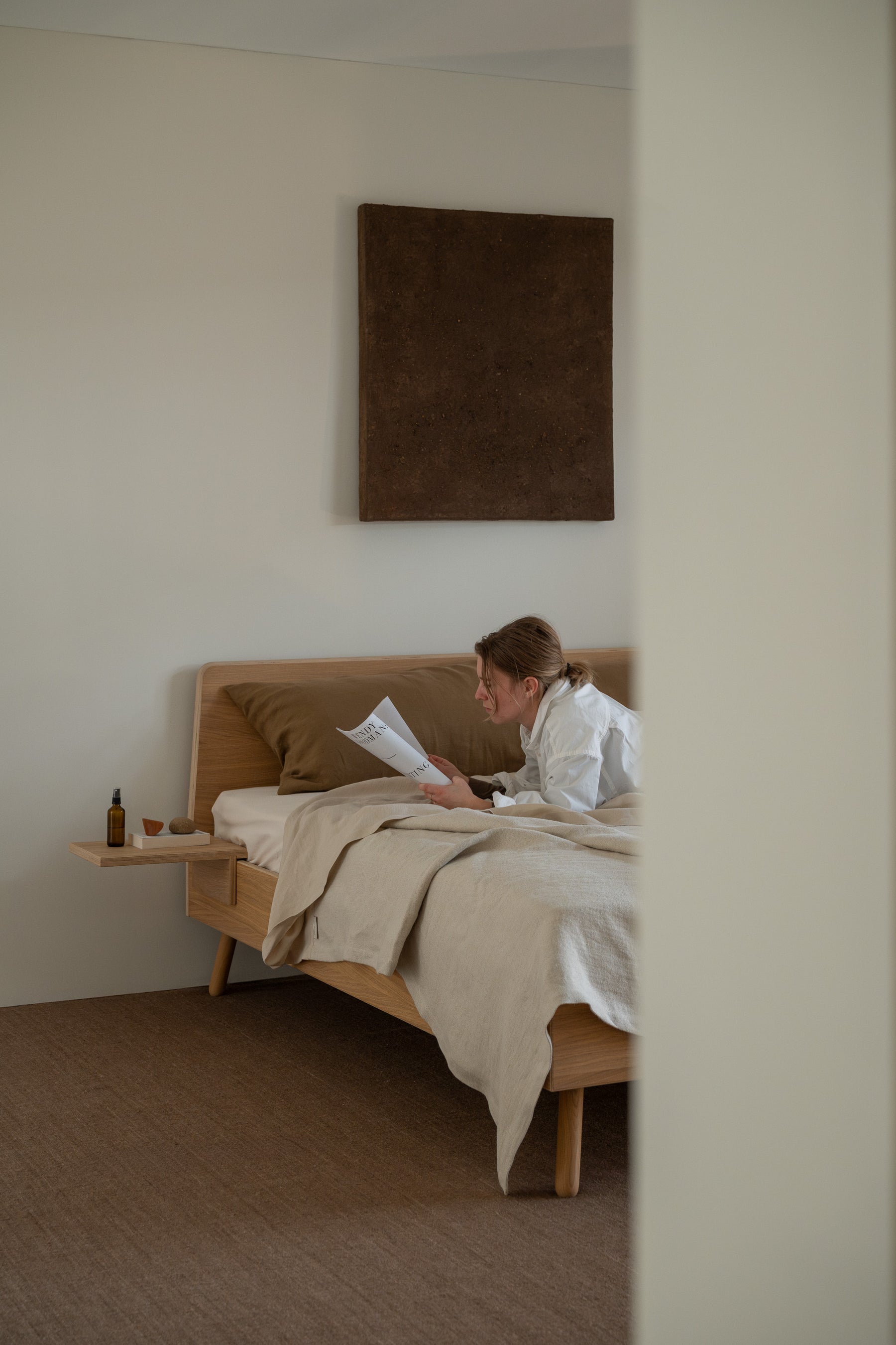 Basket bed licht eiken