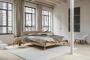 Basket bed licht eiken